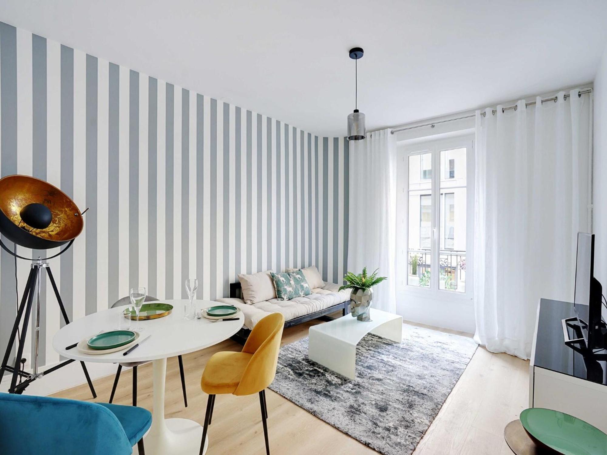Charming 1bdr 2p Near Parc Monceau Appartement Parijs