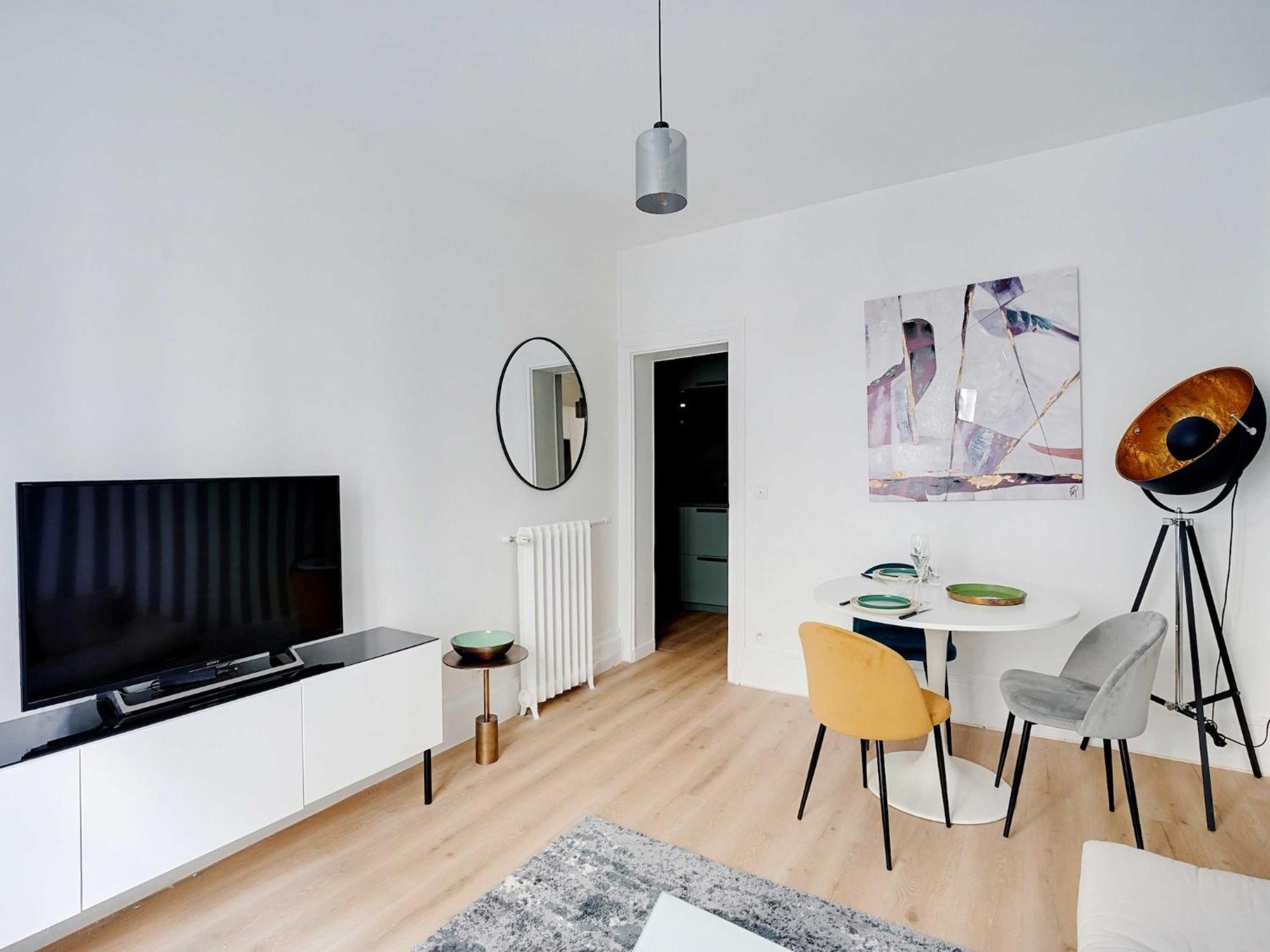 Charming 1bdr 2p Near Parc Monceau
